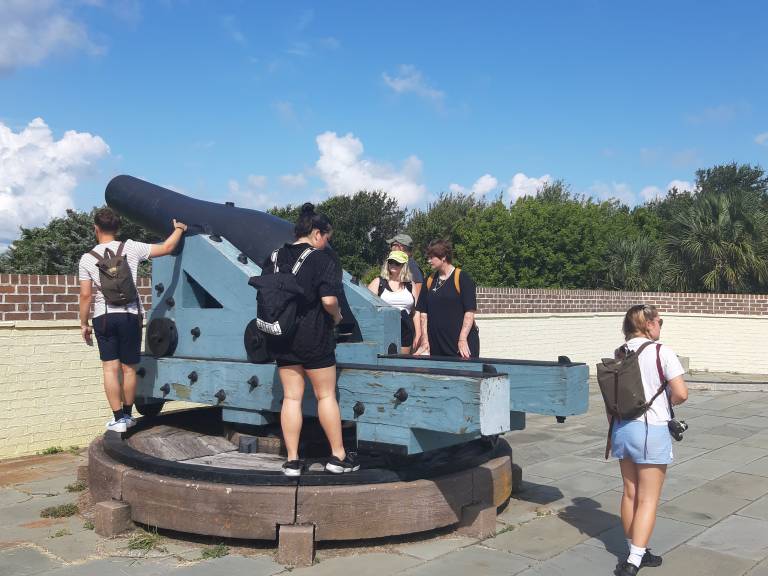 Students look around Fort Moutrie