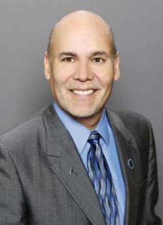 Dr Gonzalez profile