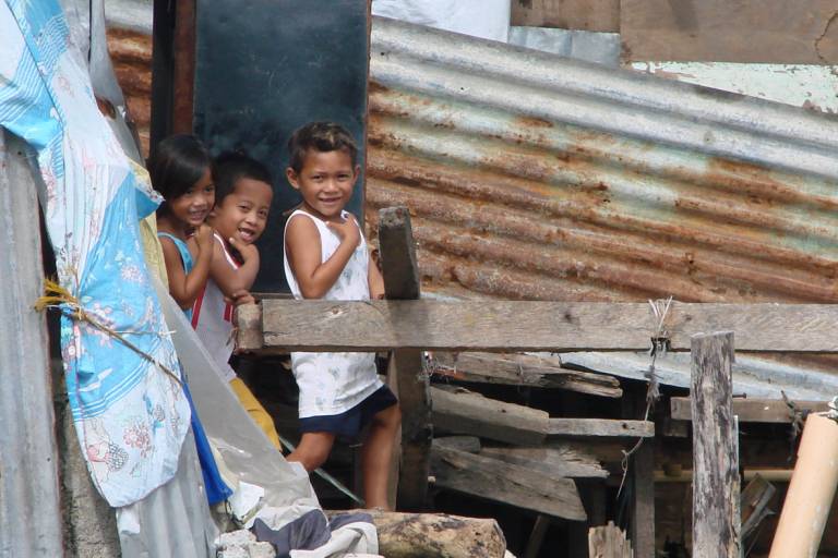 Image of children in the Philippines