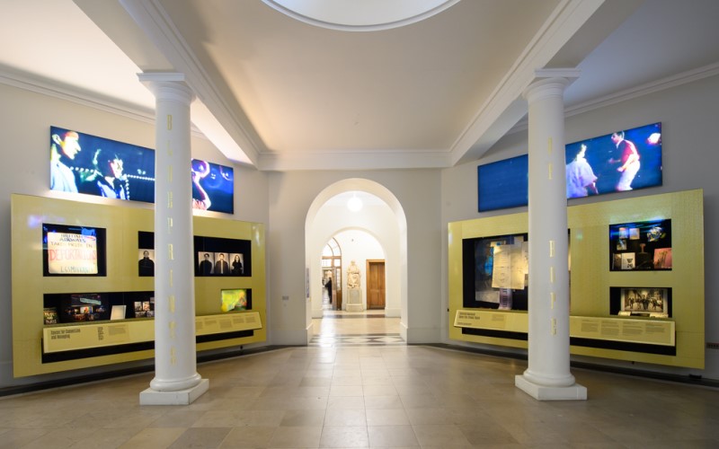 Exhibition at the UCL Octagon Gallery