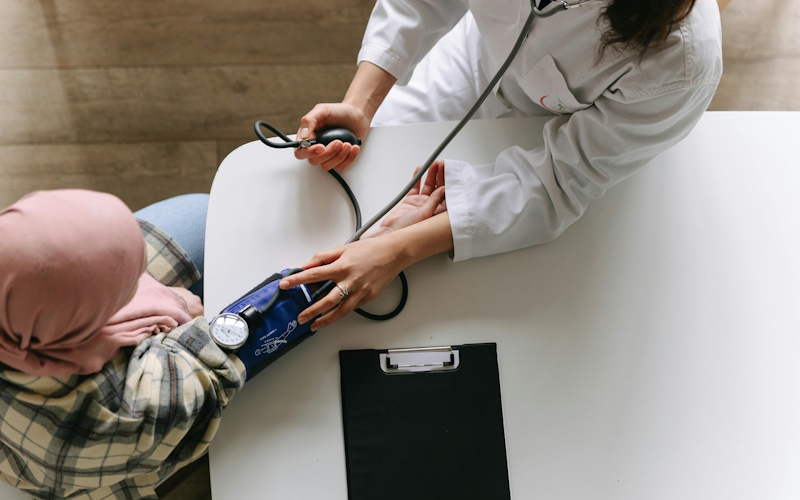 measuring blood pressure (clinical data teaser)